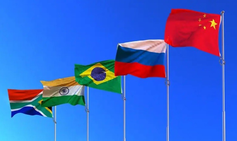 Việc phi đô la hóa của các quốc gia BRICS có thể mở đường cho việc áp dụng Bitcoin hàng loạt